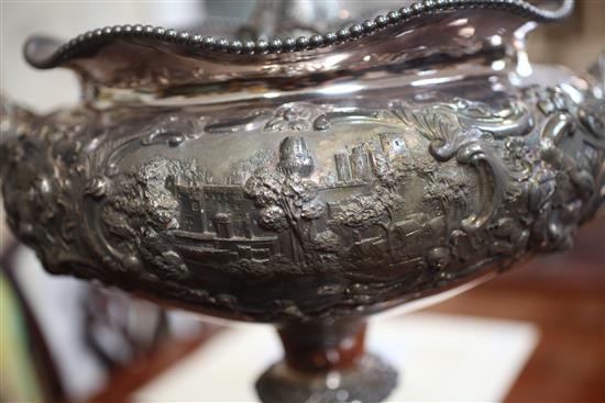 An impressive Victorian silver trophy centrepiece The Warwick Cup, by Robert Hennell IV,